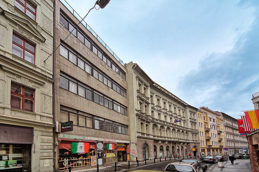 Apartments Ve Smeckach 27 Prague Luaran gambar