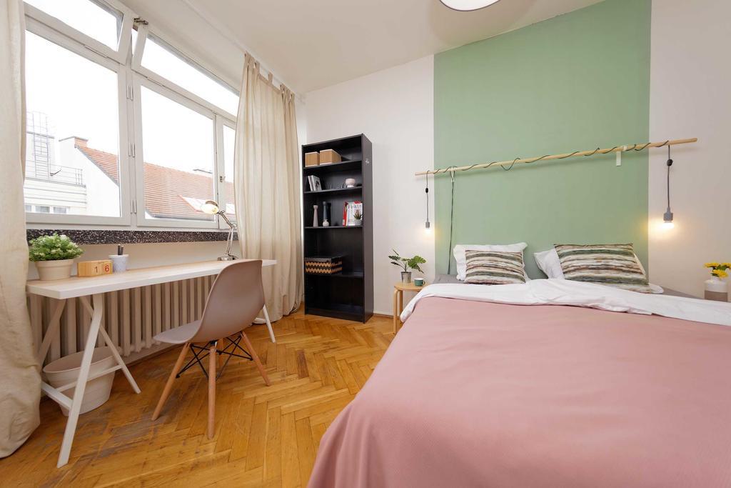 Apartments Ve Smeckach 27 Prague Luaran gambar