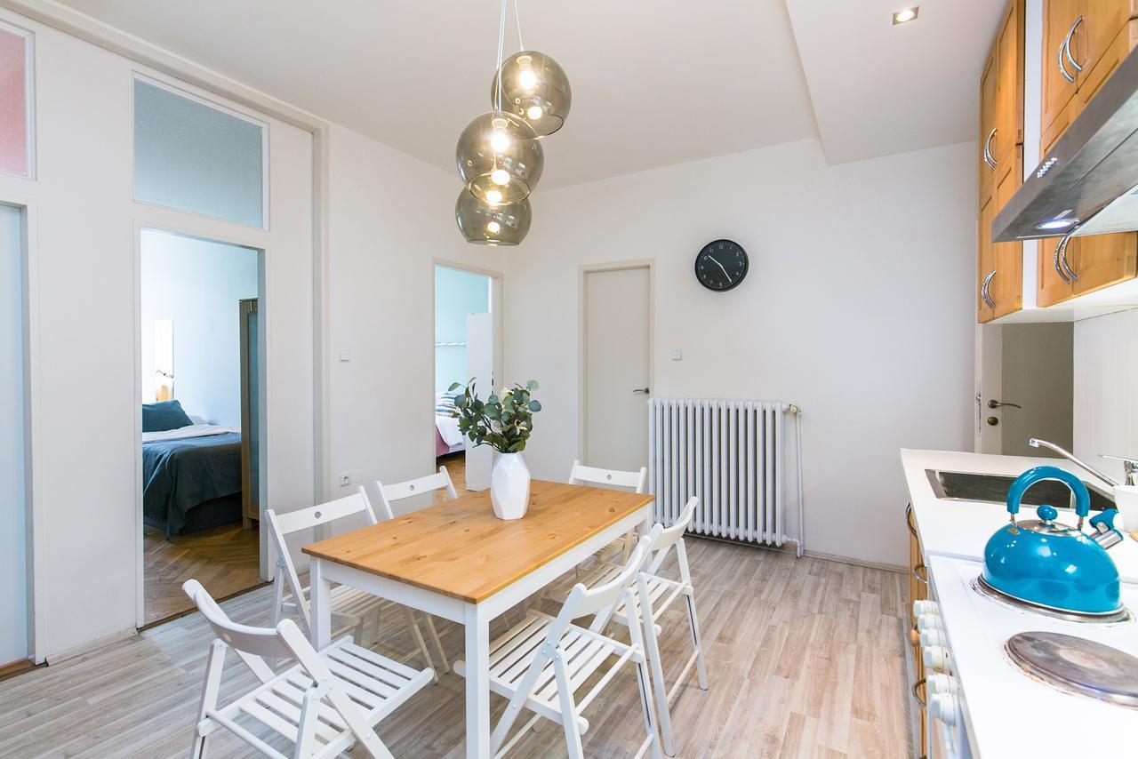 Apartments Ve Smeckach 27 Prague Luaran gambar